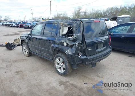 2013 Jeep Patriot Latitude z USA, uszkodzony, nr VIN 1C4NJRFBXDD177461